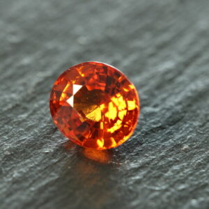 Mandarijn Spessartien Granaat – 3,18 ct – Ovale Mixed Cut – Eye Clean (Nigeria)