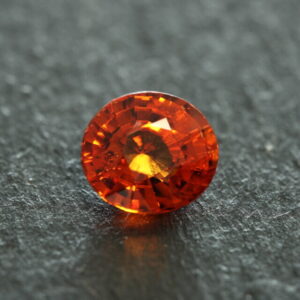 Mandarijn Spessartien Granaat – 3,18 ct – Ovale Mixed Cut – Eye Clean (Nigeria)