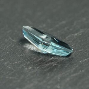 Exclusieve Aquamarijn (2.31 ct) – Custom Ruit Slijpvorm